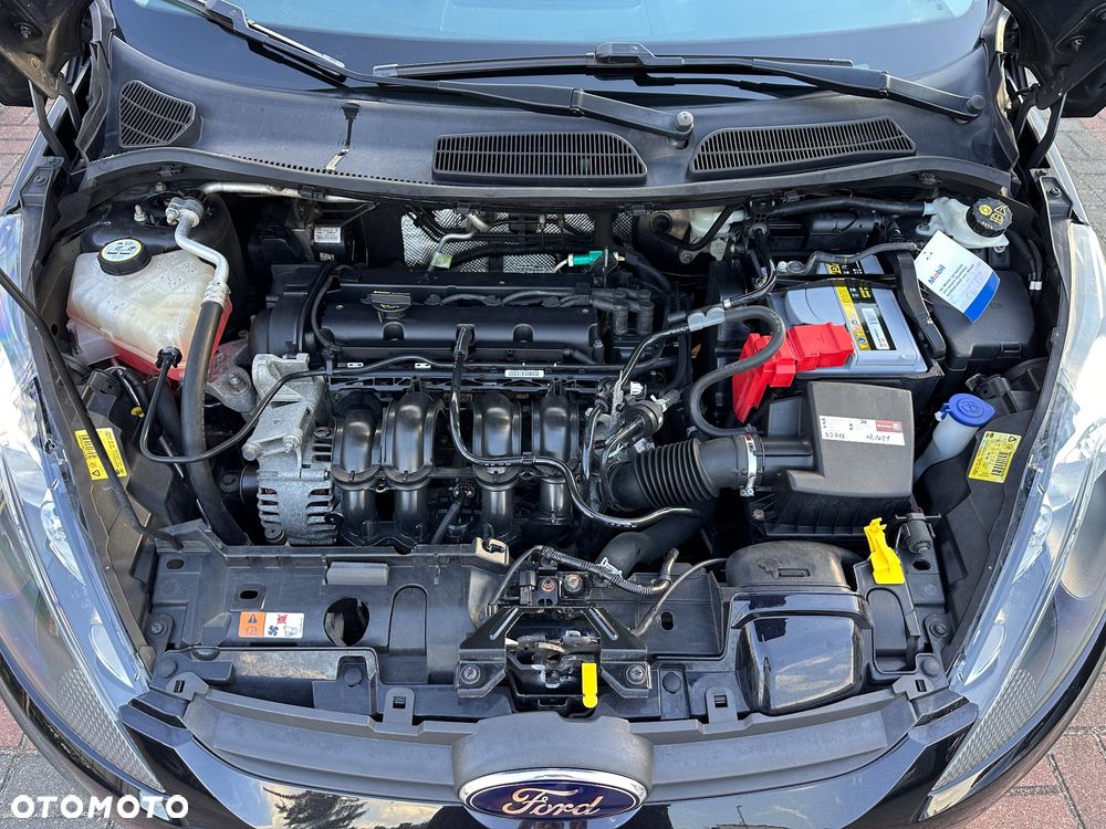 Ford Fiesta 1.4 Autom Titanium - 20