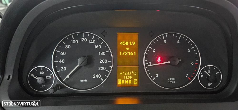 Mercedes-Benz A 160 Avantgarde Aut. - 11