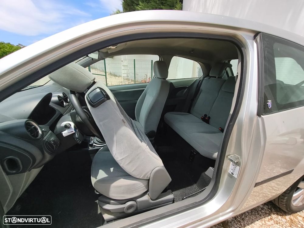 Ford Fiesta - 9