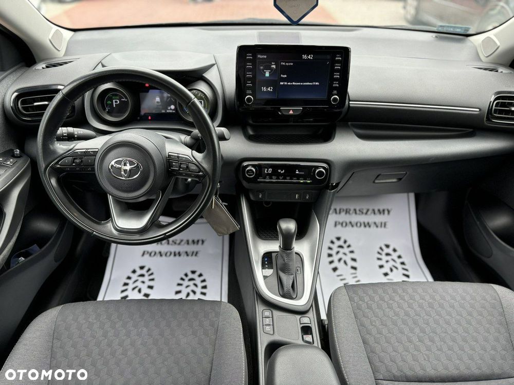 Toyota Yaris - 23