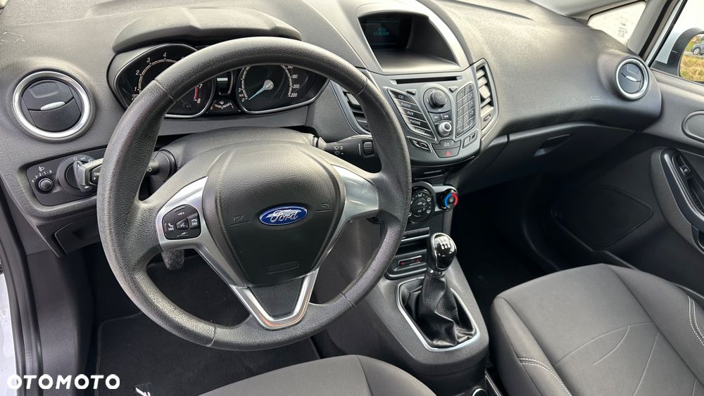 Ford Fiesta 1.0 EcoBoost STart-Stop Titanium - 13