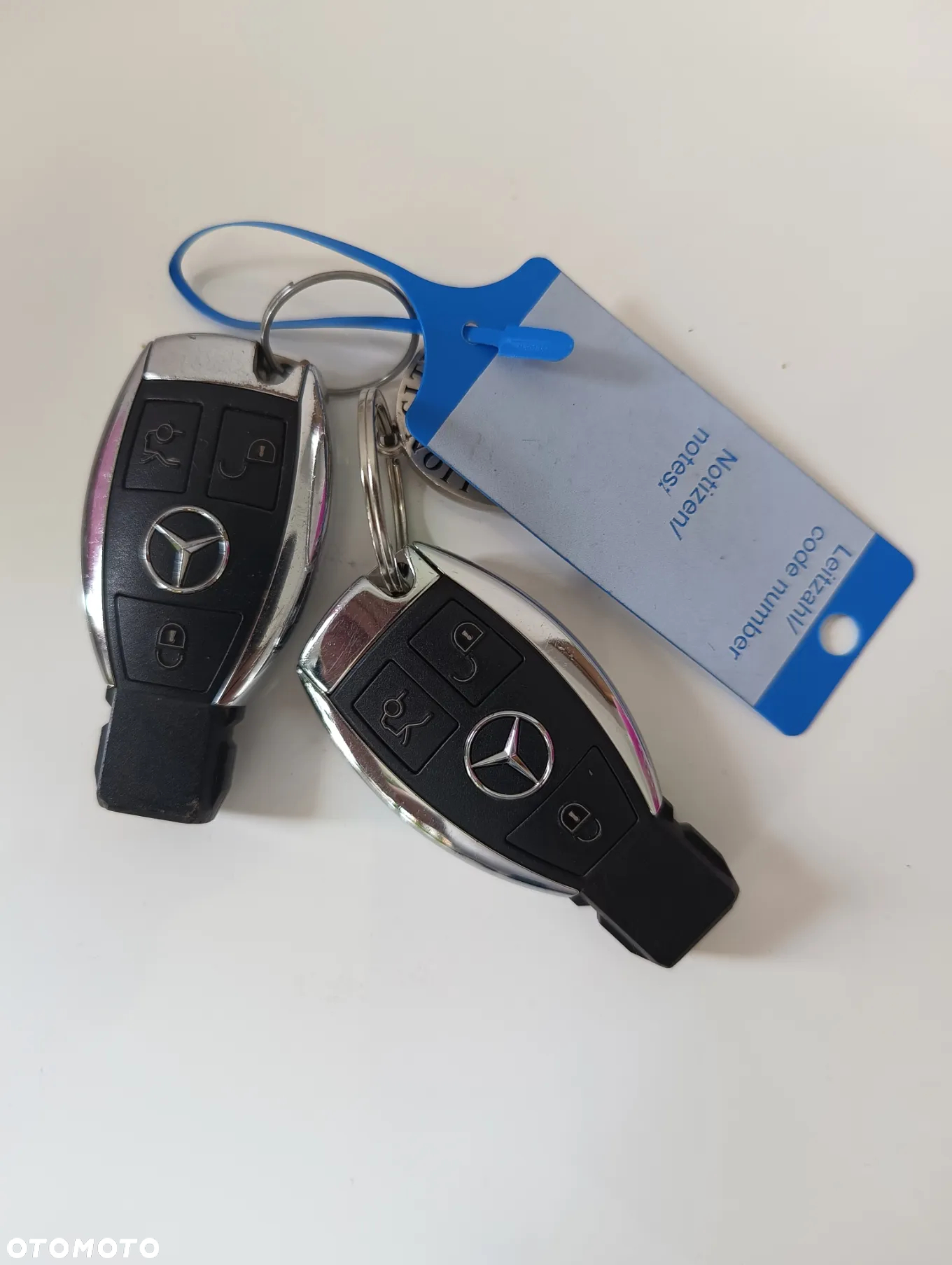 Mercedes-Benz Klasa C 200 4-Matic 9G-TRONIC - 35