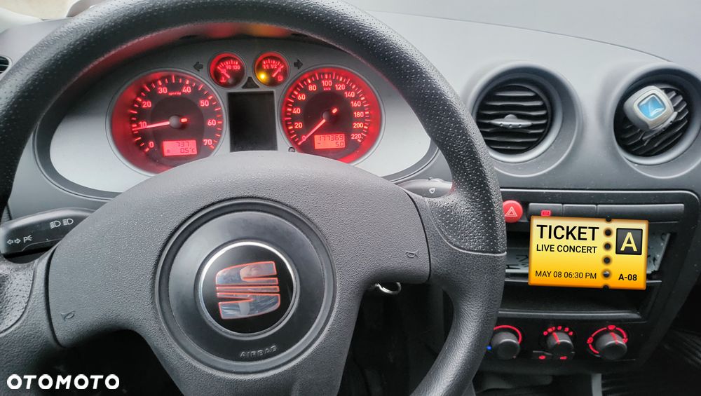 Seat Ibiza 1.2 12V Comfort Edition - 19