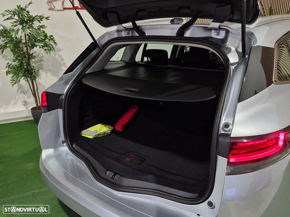 Renault Mégane Sport Tourer BLUE dCi 115 LIMITED - 30