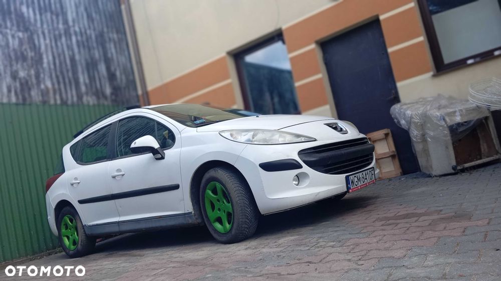 Peugeot 207 - 5