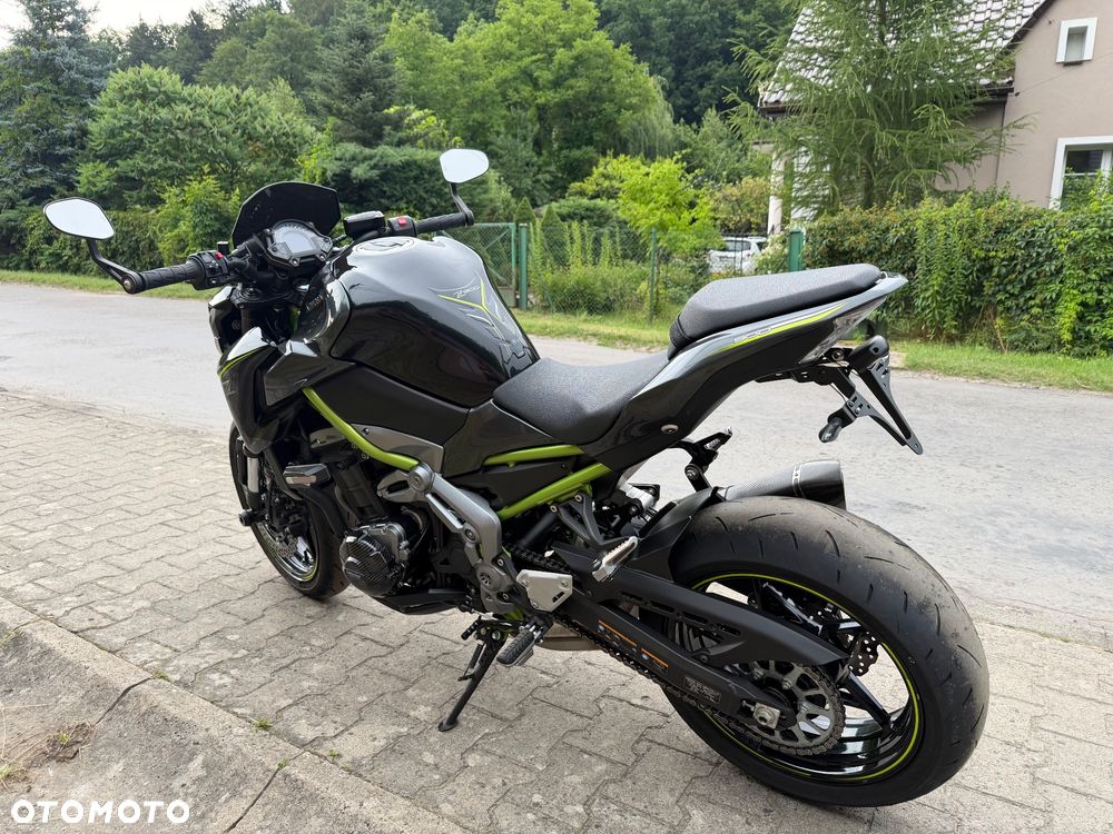 Kawasaki Z - 17