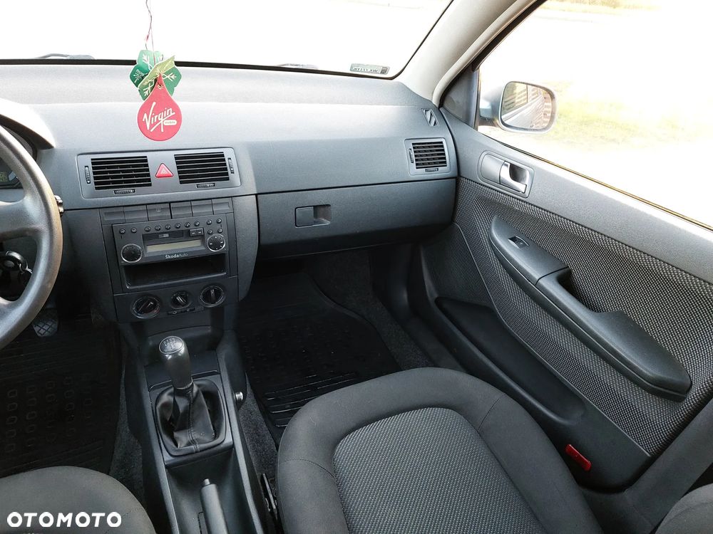Skoda Fabia - 13