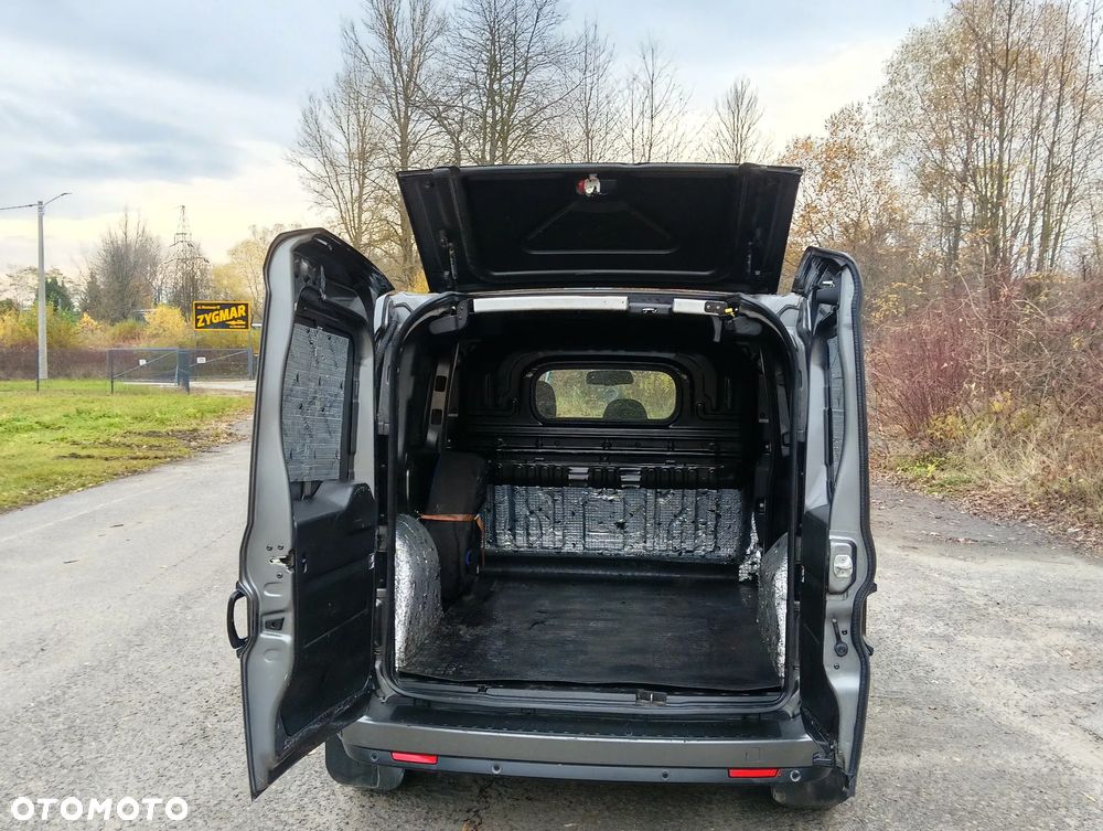 Fiat Doblo 3 osobowy z gazem - 7