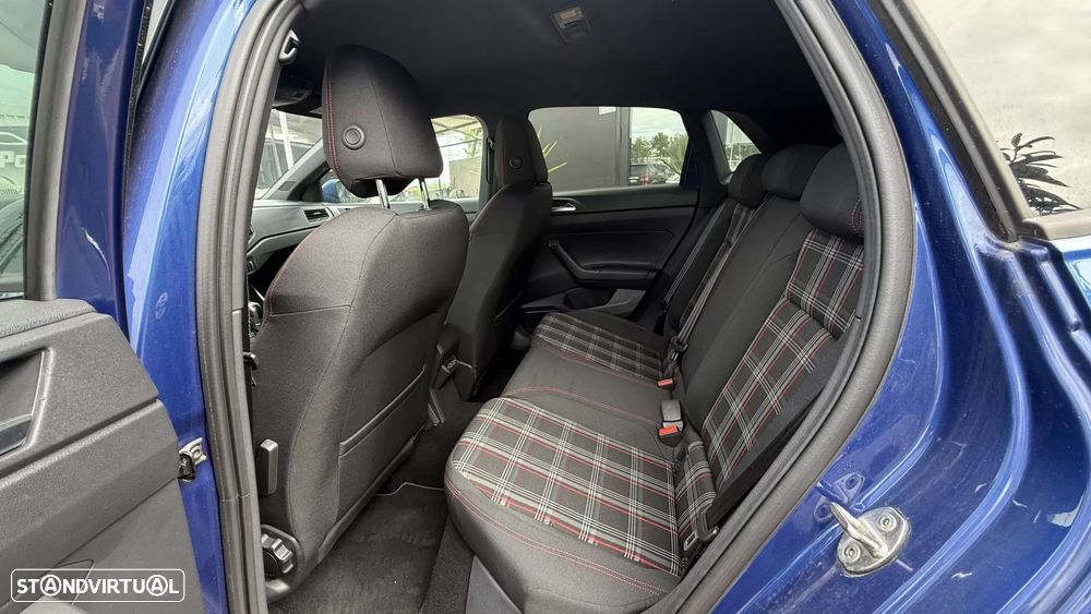 VW Polo 2.0 TSI GTI DSG - 18