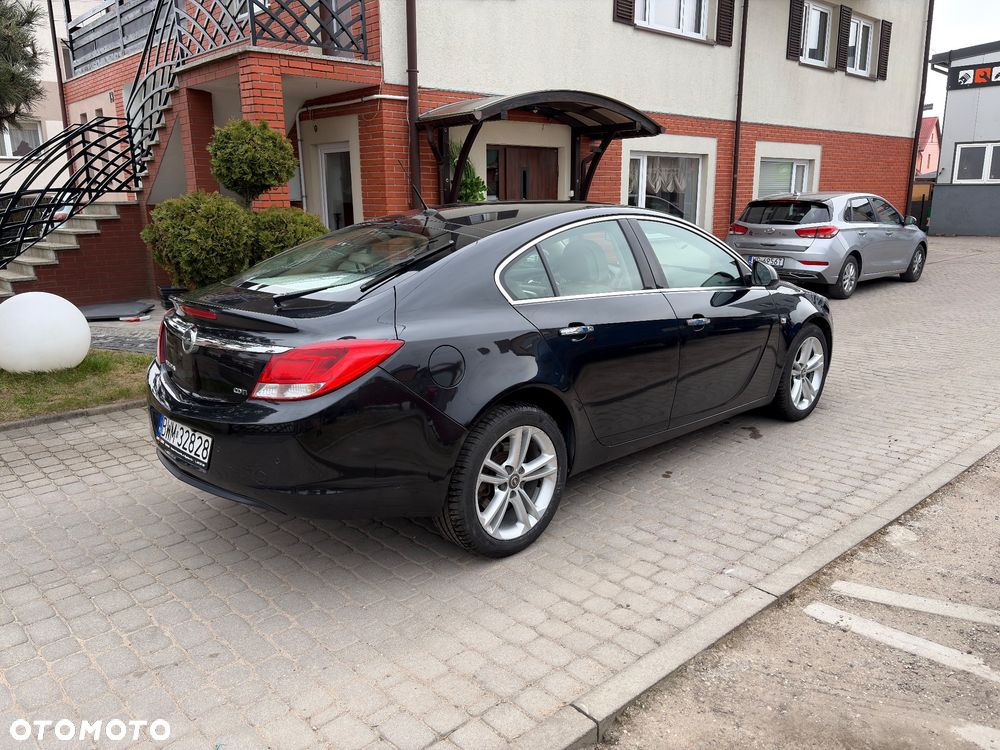 Opel Insignia 2.0 CDTI Cosmo - 3