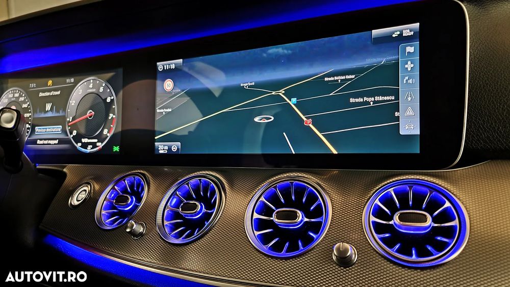 Mercedes-Benz E 200 9G-TRONIC - 24