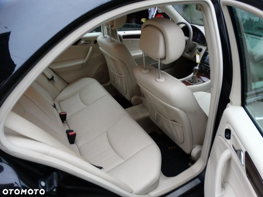 Mercedes-Benz Klasa C 200 Kompressor Avantgarde - 5