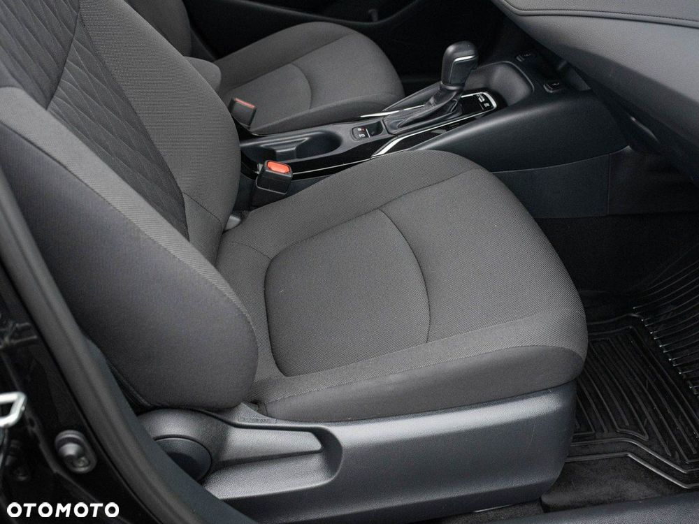 Toyota Corolla - 30