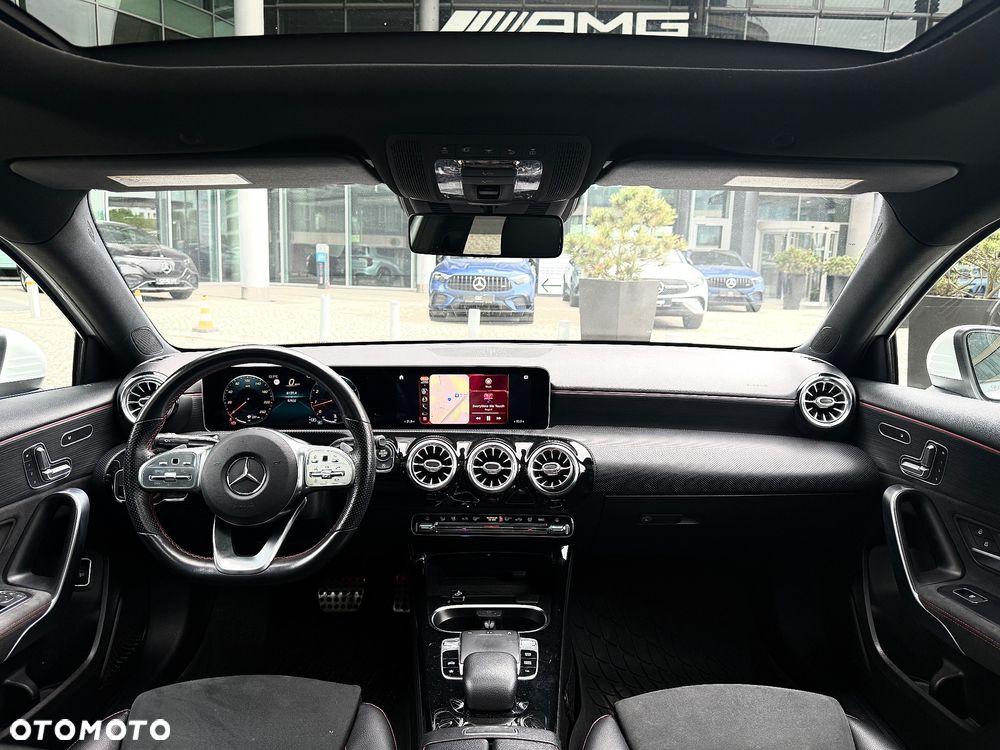 Mercedes-Benz Klasa A 220 4Matic 7G-DCT AMG Line - 23