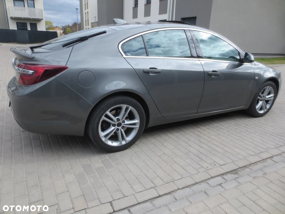 Opel Insignia 2.0 CDTI Exclusive S&S - 25