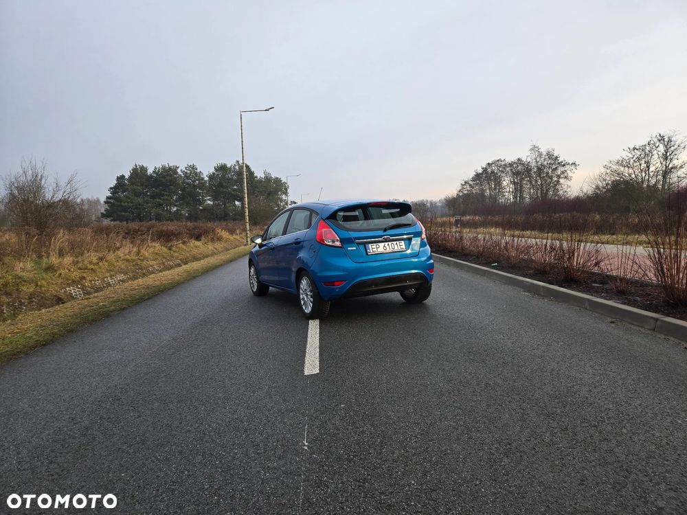 Ford Fiesta - 7