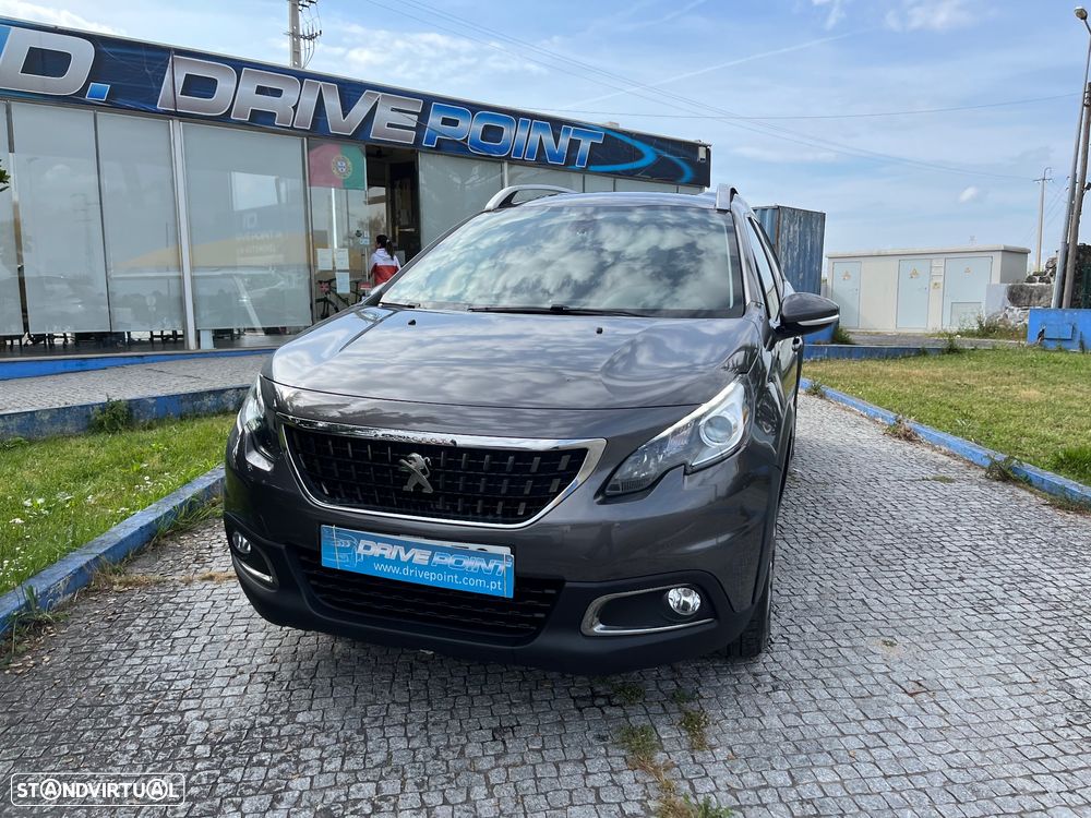 Peugeot 2008 1.5 BlueHDi Signature - 6