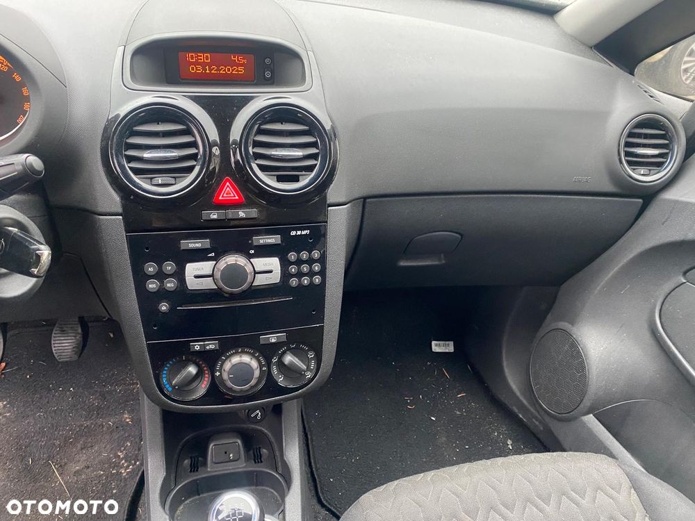 Opel Corsa - 14