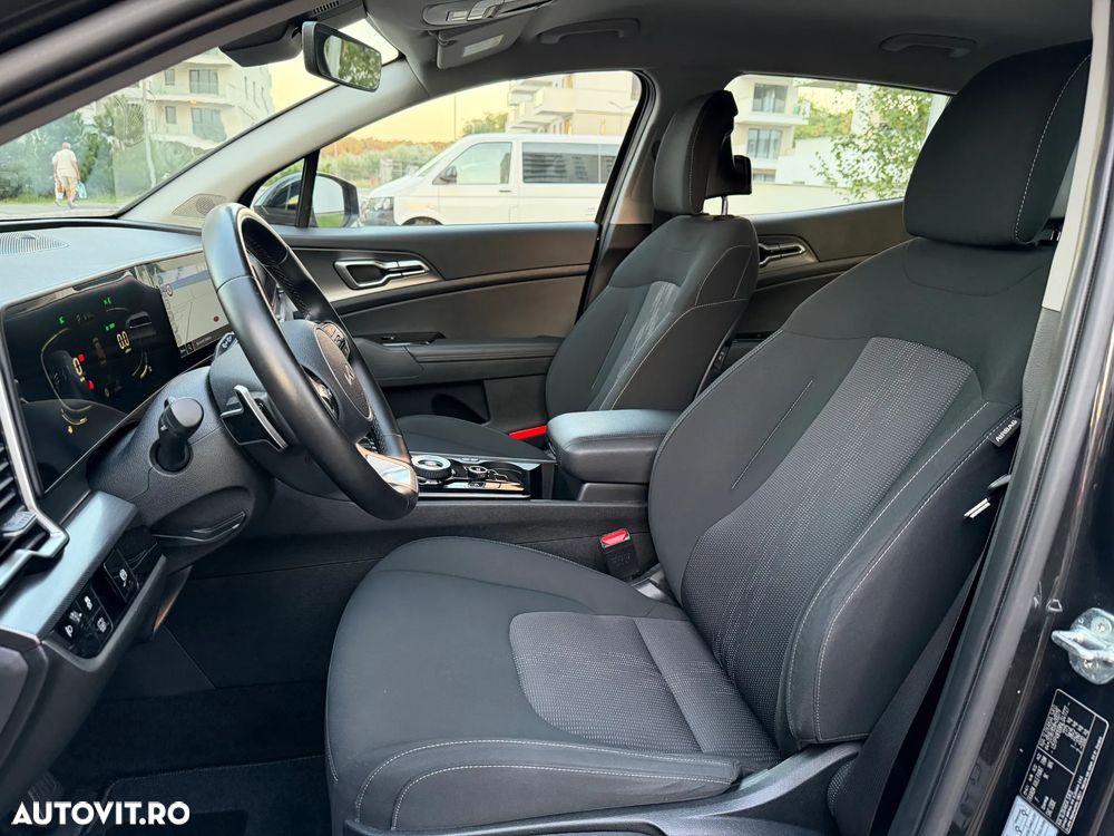 Kia Sportage 1.6 T-GDI HEV 6AT 4x2 Business Line - 12