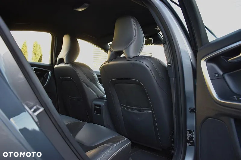 Volvo S60 D3 Drive-E R-Design Momentum - 21