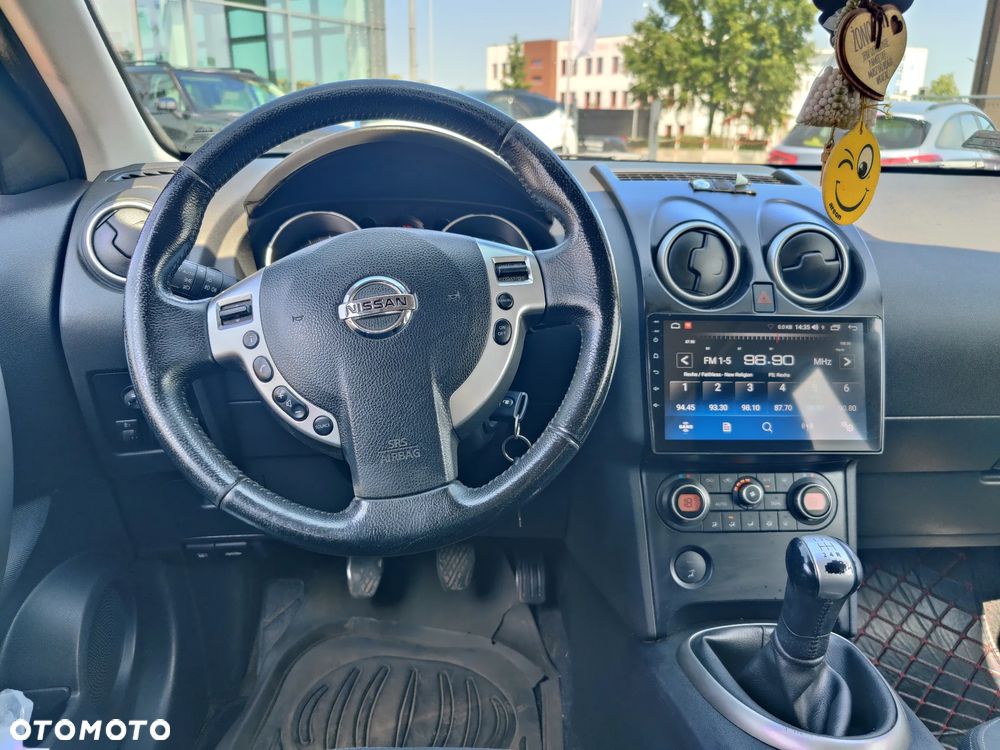 Nissan Qashqai+2 - 15