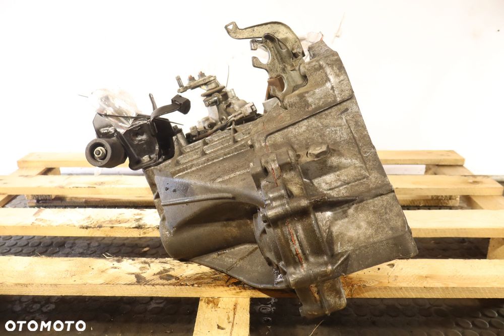 SKRZYNIA BIEGÓW 5 BIEGOWA YARIS III 1.0 20TT06 - 4