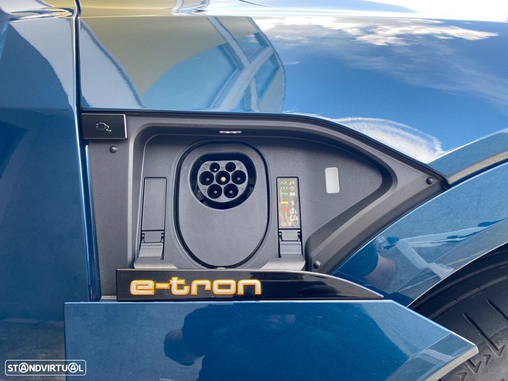 Audi e-tron 50 quattro S line - 8