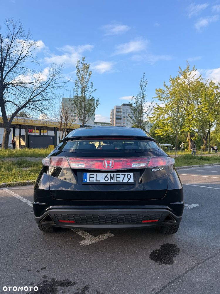 Honda Civic 1.8 Comfort - 5