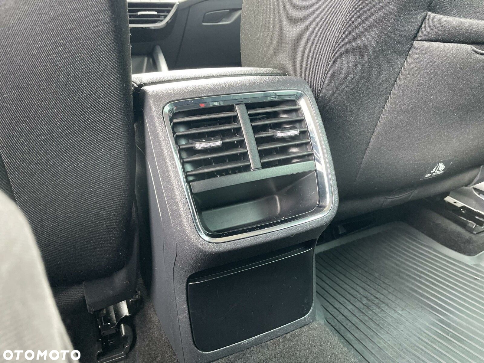 Skoda Octavia 2.0 TDI Style DSG - 9