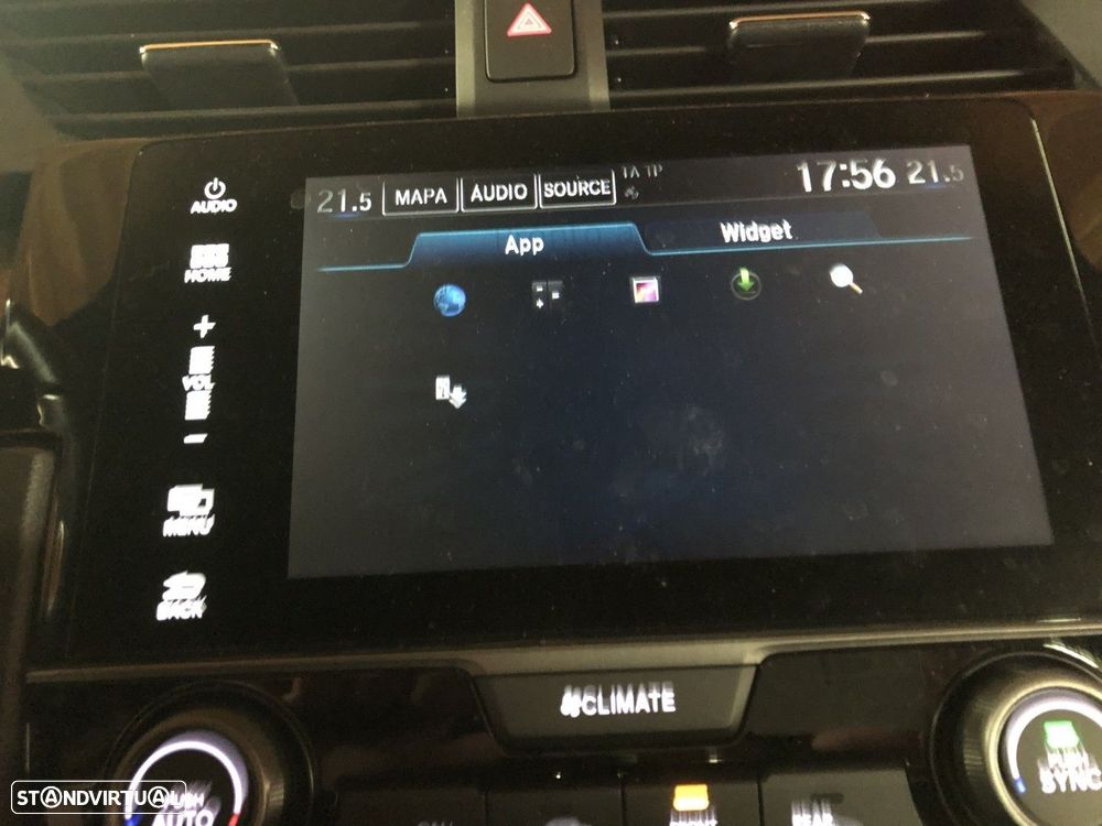 Honda Civic 1.0 i-VTEC Executive Premium - 17