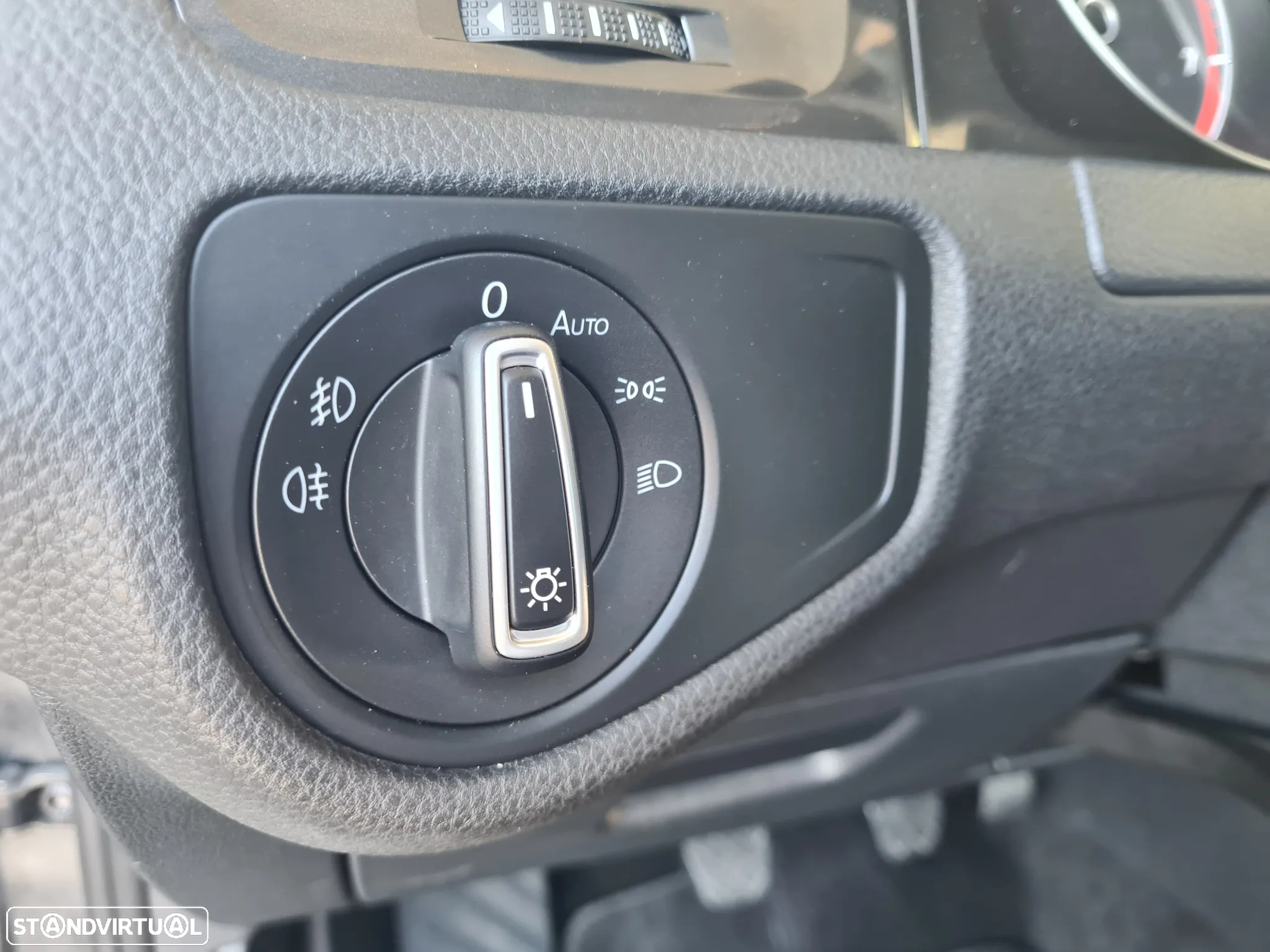 VW Golf Variant 1.0 TSI Confortline - 24