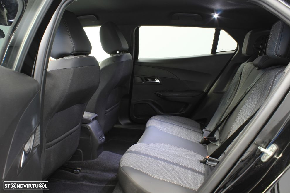 Peugeot 2008 - 25