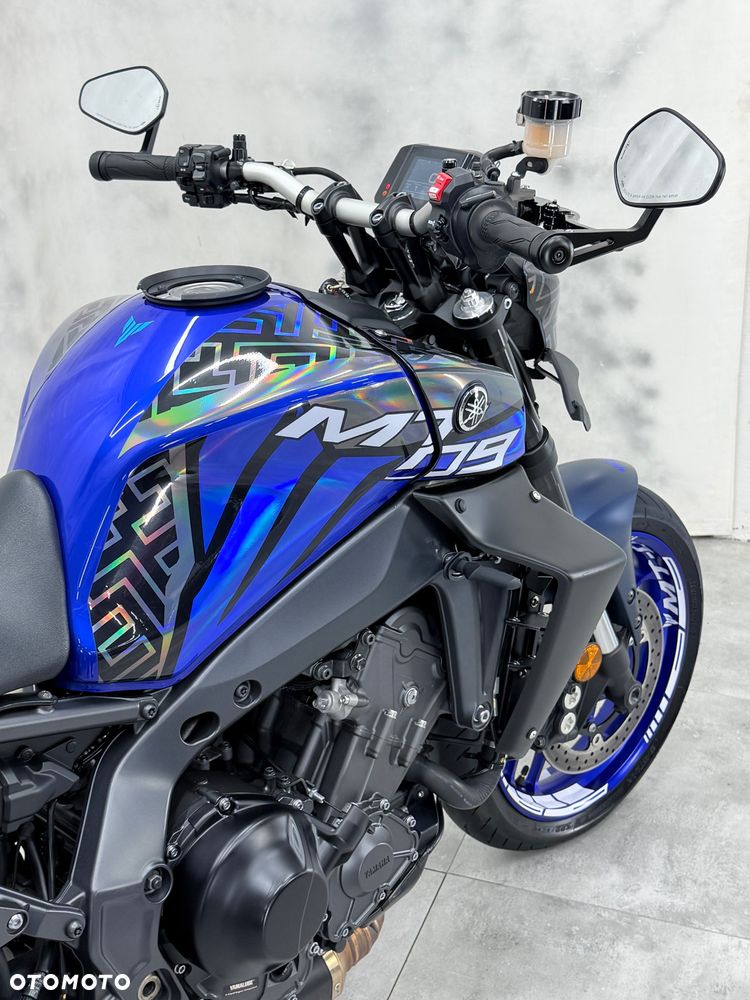 Yamaha MT - 8