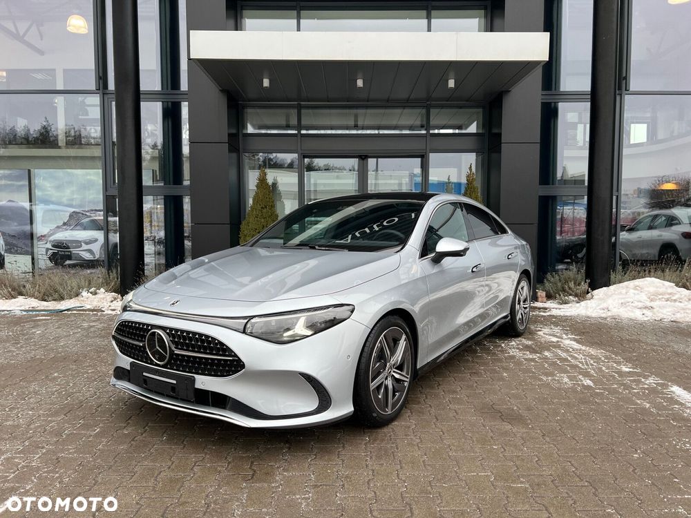 Mercedes-Benz CLA - 2