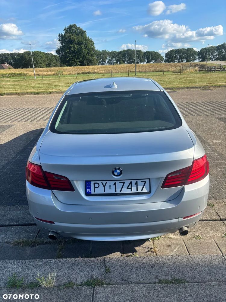 BMW Seria 5 535i xDrive - 9