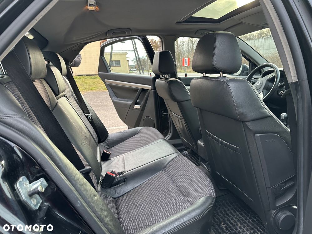 Opel Vectra 2.0 T Elegance - 11