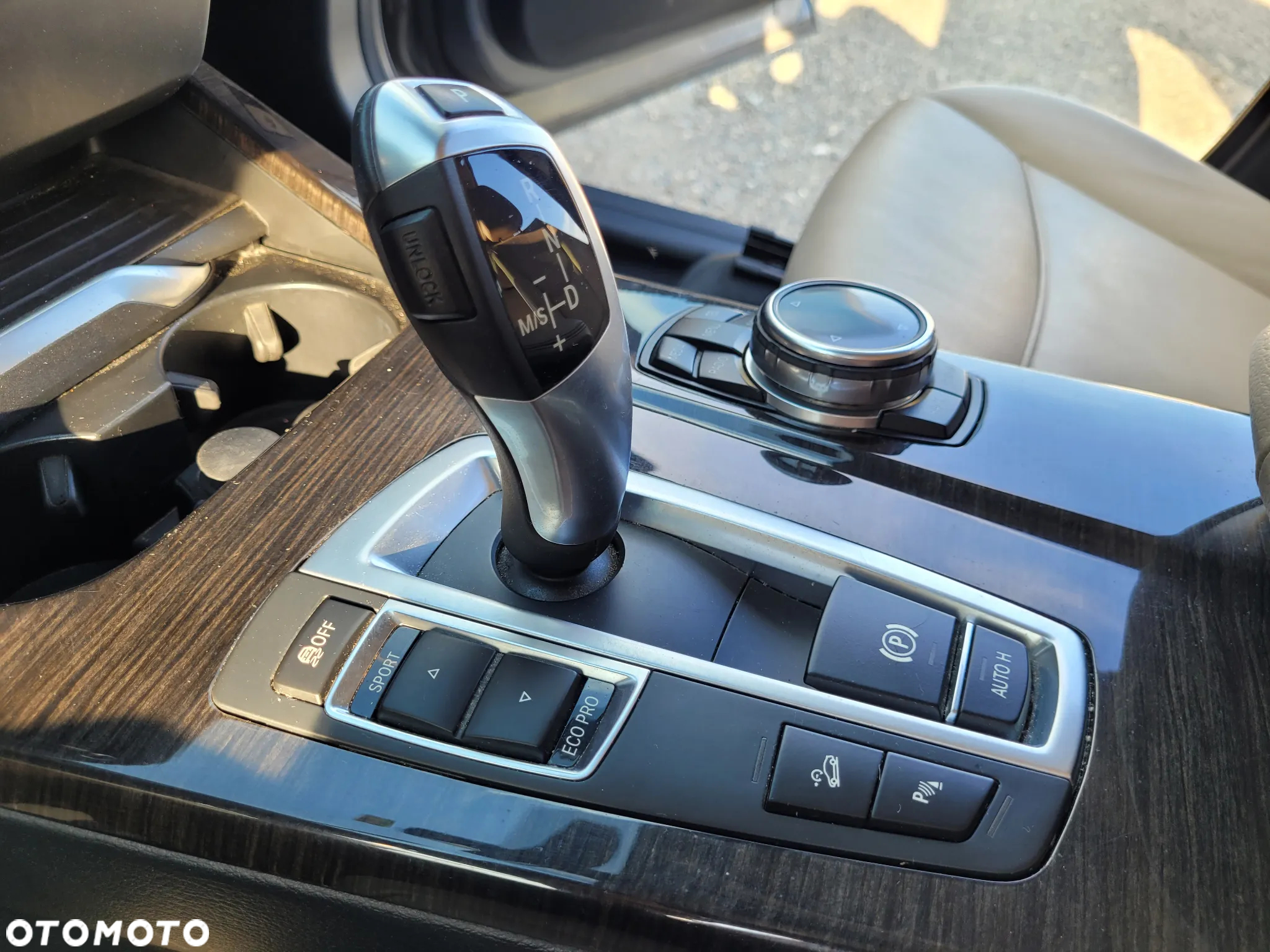 BMW X3 xDrive28i - 28