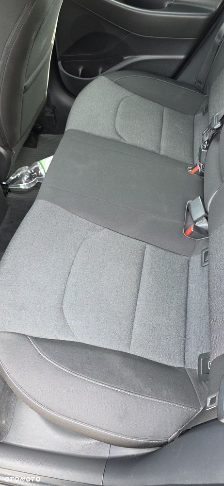 Hyundai i30 1.5 DPI Smart - 8