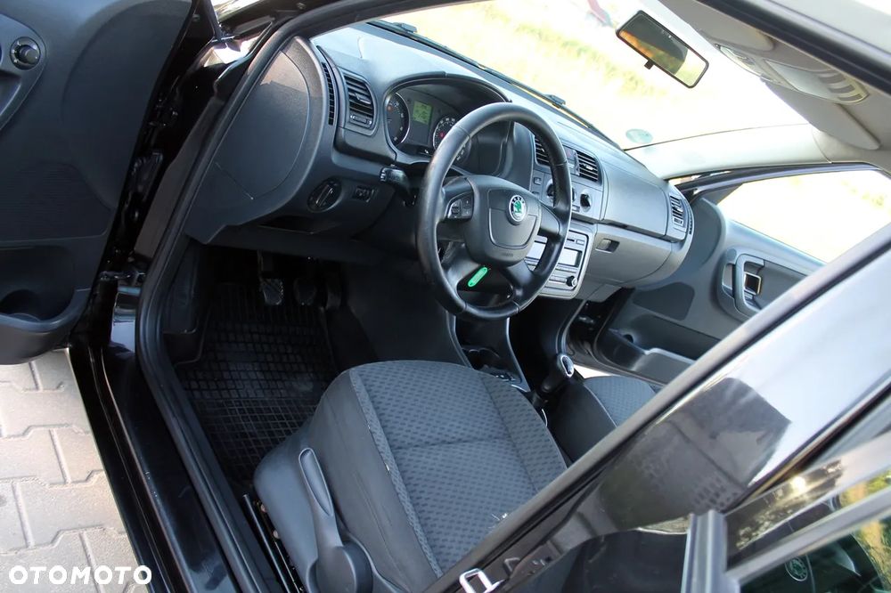 Skoda Fabia 1.2 HTP MONTE CARLO - 10