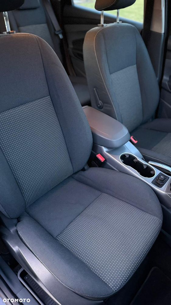 Ford C-MAX 1.6 TDCi Edition - 24