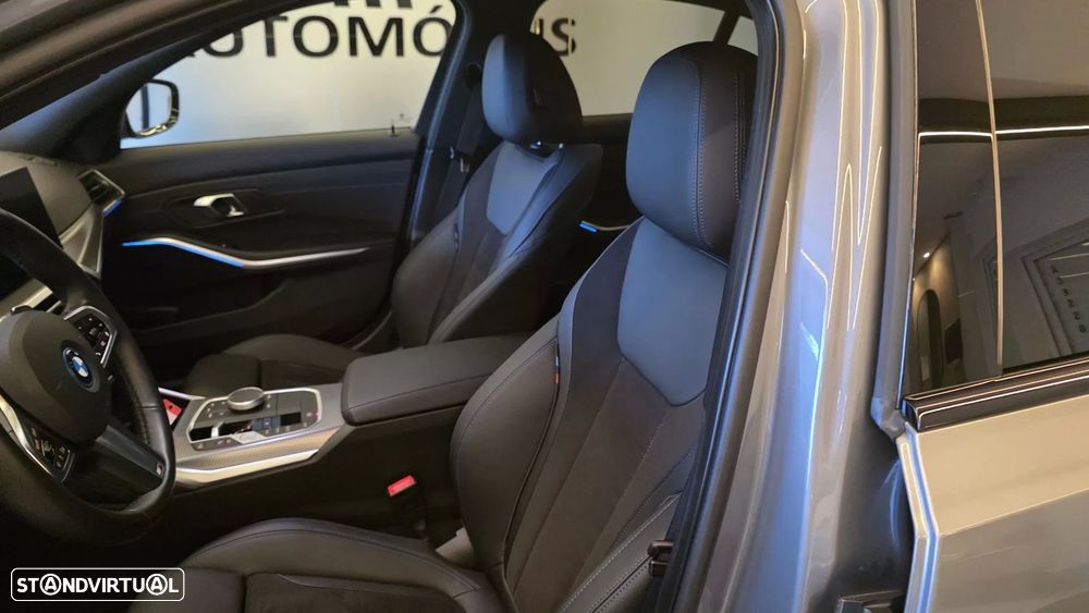 BMW 320 e Pack Desportivo M Auto - 40