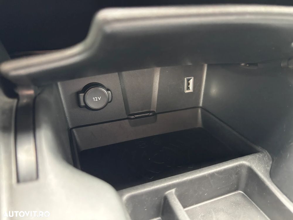 DS Automobiles DS 7 Crossback 1.6 PureTech 180 S&S EAT8 BASTILLE - 18