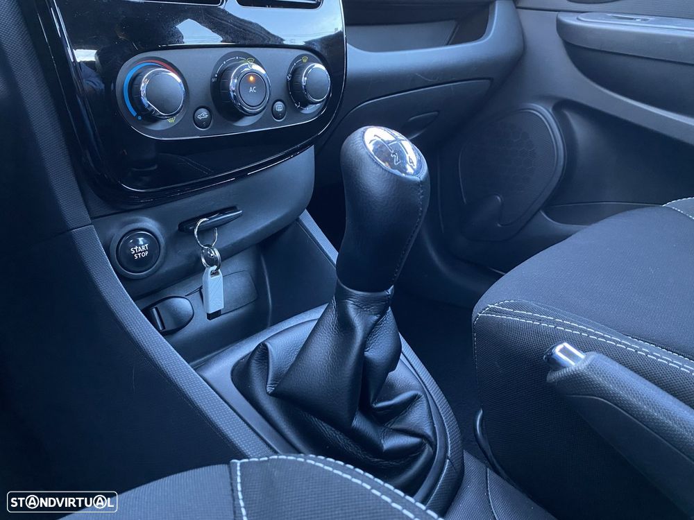 Renault Clio dCi 90 Dynamique - 23