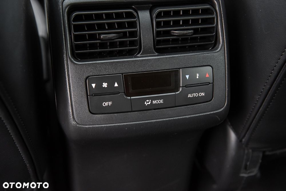 Mazda CX-9 3.7 V6 Sport - 30