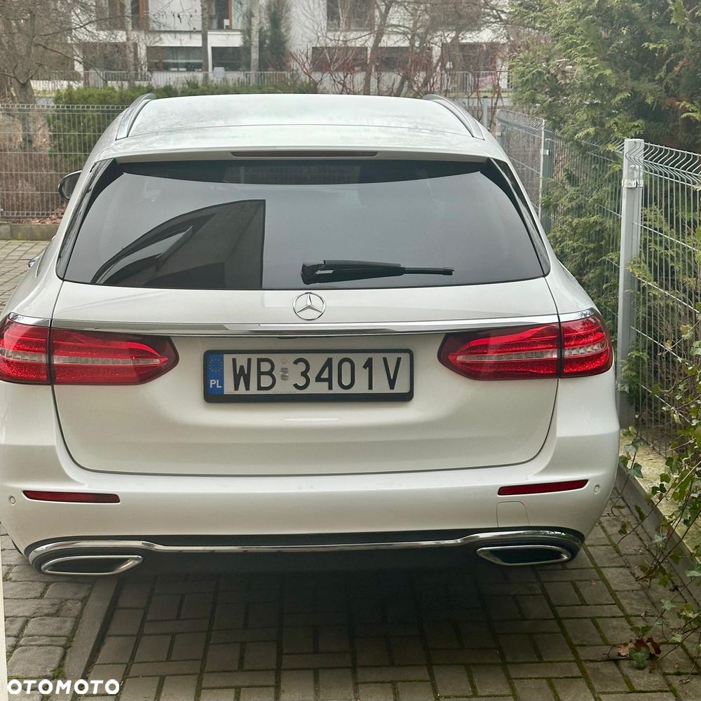 Mercedes-Benz Klasa E 200 d 9G-TRONIC Exclusive - 8