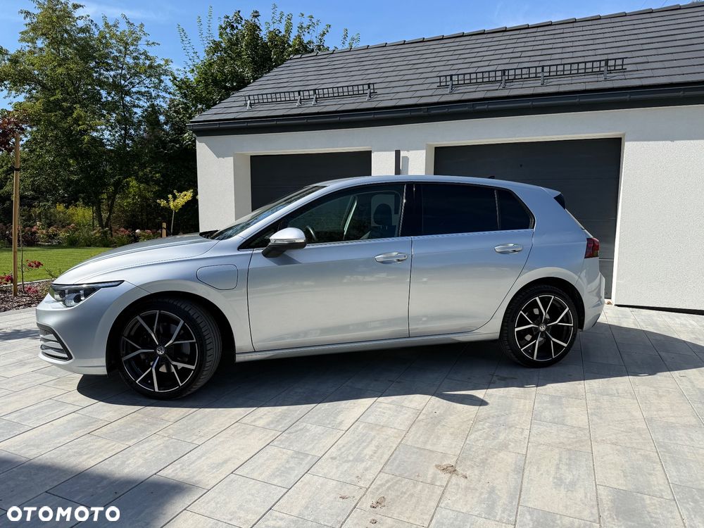 Volkswagen Golf 1.5 eTSI EVO Style DSG - 3