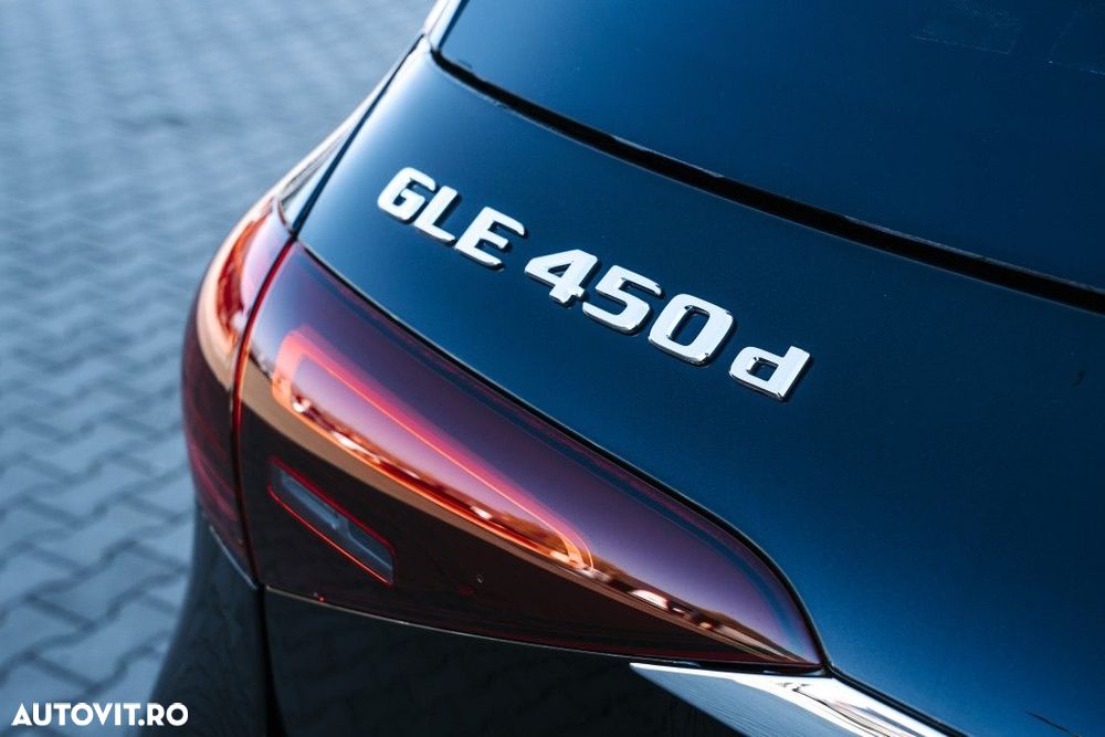 Mercedes-Benz GLE - 11