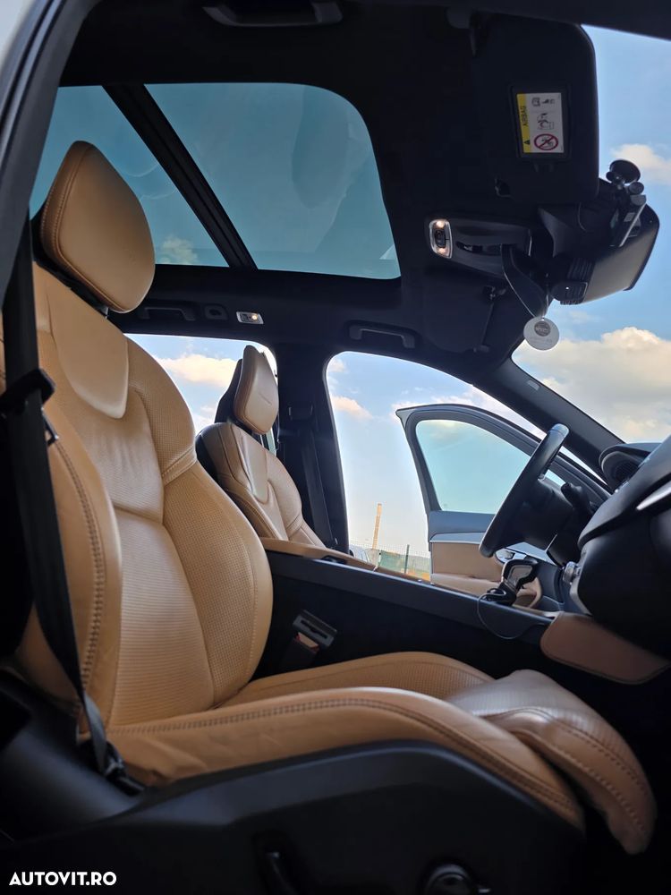 Volvo XC 90 D5 AWD Geartronic Inscription - 13
