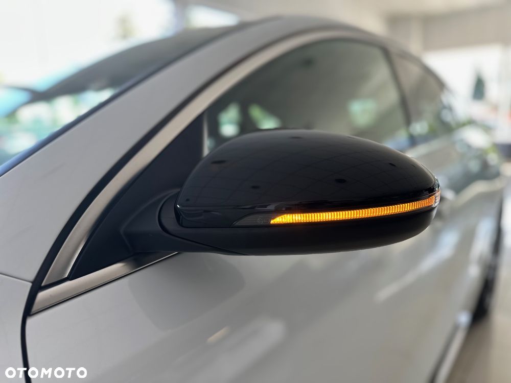 Kia ProCeed - 10