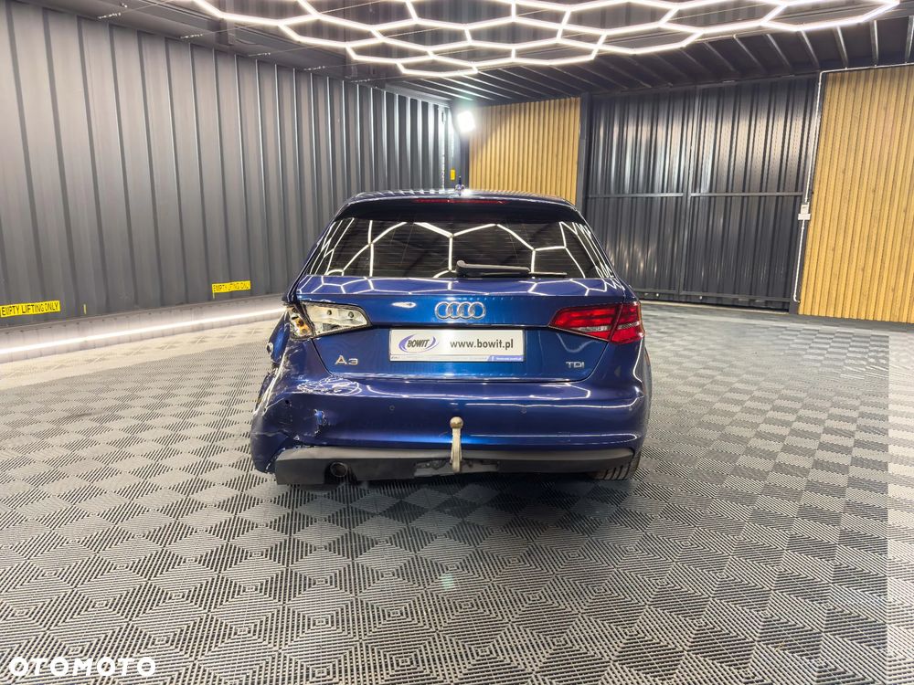 Audi A3 Sportback 1.6 TDI ultra Attraction - 5